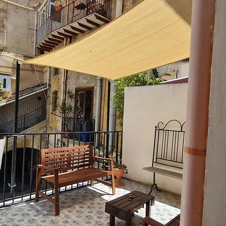 Ferienhaus Il Museo Di Teresa Piazza Del Teatro Agrigent