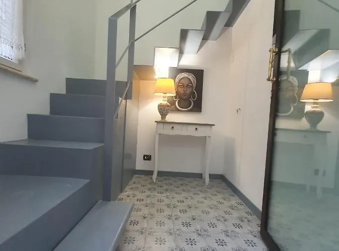 Il Museo Di Teresa Piazza Del Teatro Feriehus